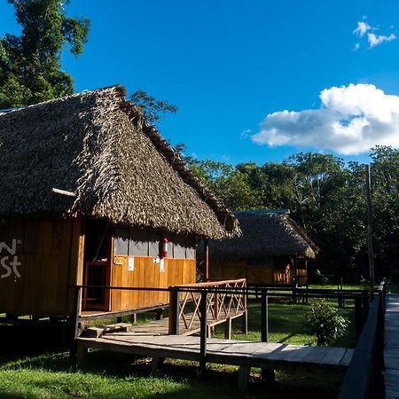 Puerto Montufar Green Forest Ecolodge מראה חיצוני תמונה