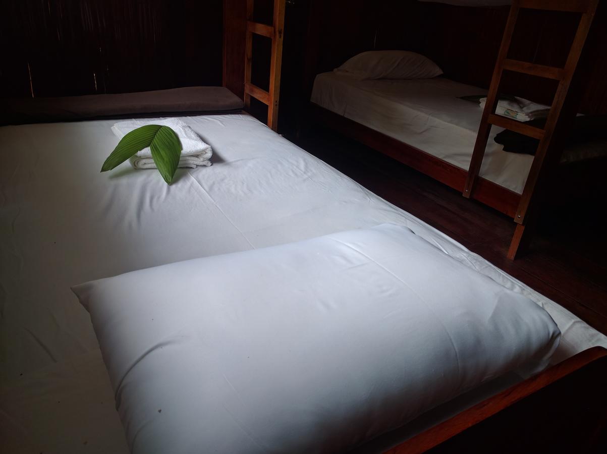 Puerto Montufar Green Forest Ecolodge מראה חיצוני תמונה