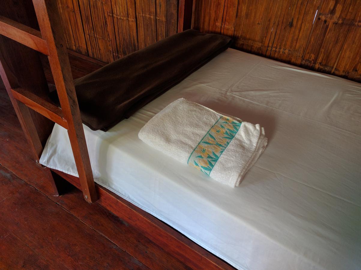 Puerto Montufar Green Forest Ecolodge מראה חיצוני תמונה